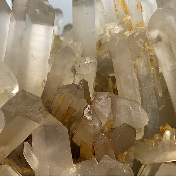 クォーツ水晶(Quartz)原石/クラスター