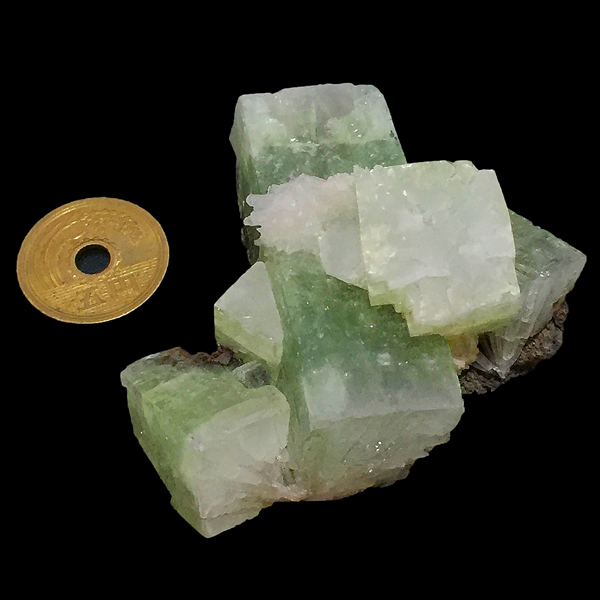 アポフィライト(Apophyllite) 原石