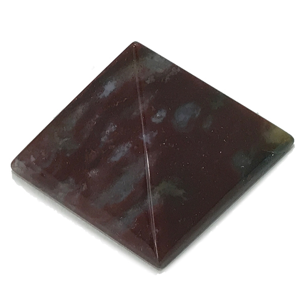ブラッドストーン(Blood stone)ピラミッド原石