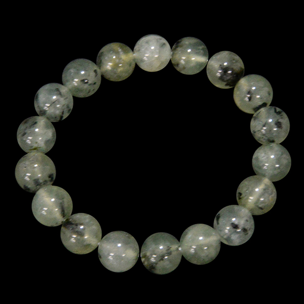 プレーナイト(Prehnite)アクセサリー