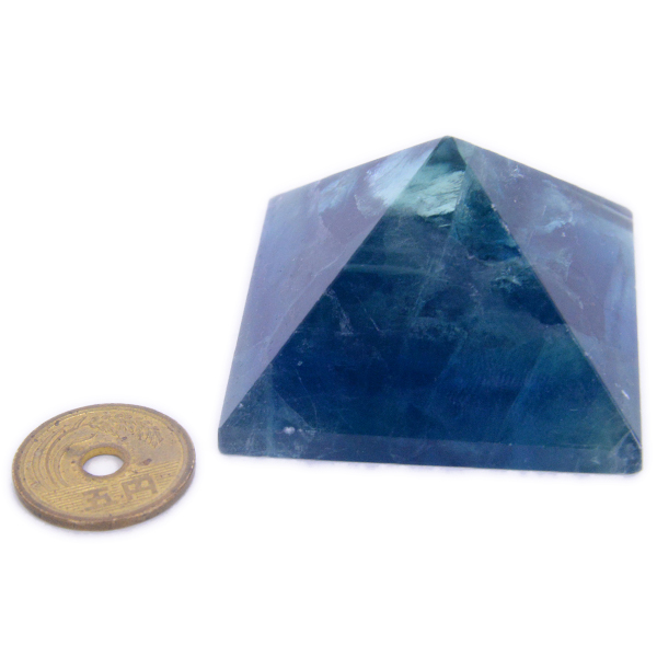 ブルーフローライト(Blue Fluorite)ピラミッド