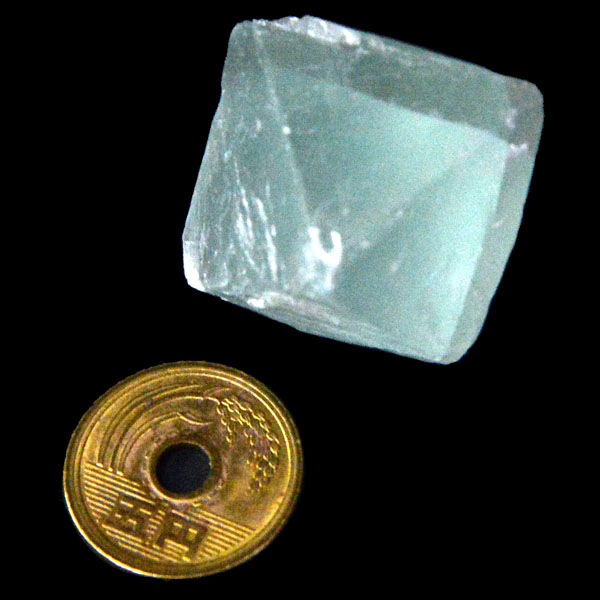 フローライト(Fluorite)原石