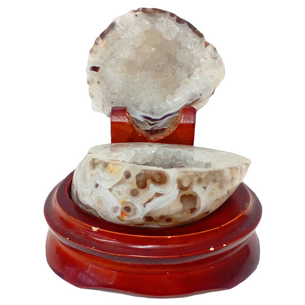 トレジャーメノウ(Treasure agate)原石