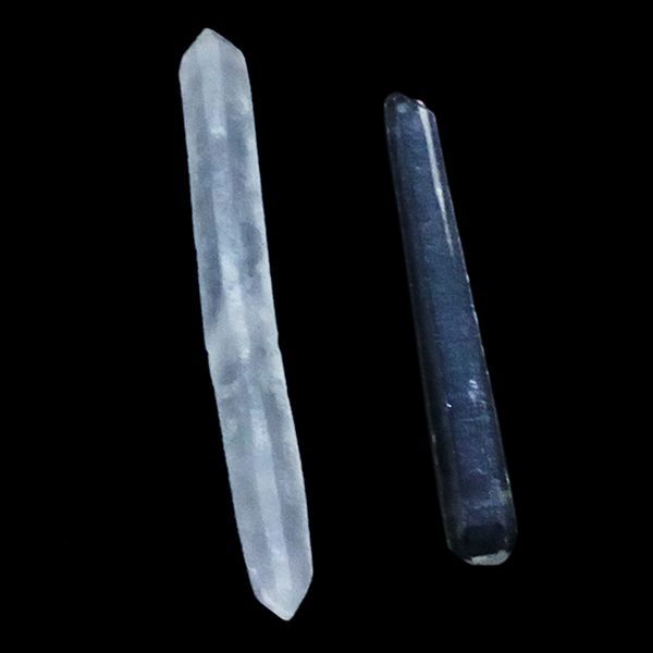 クォーツ水晶(シンギングクリスタル)原石