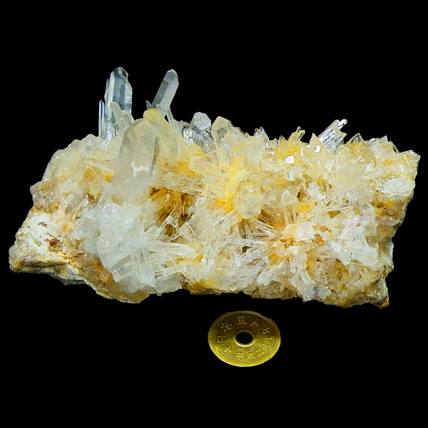 クォーツ水晶(Quartz)原石/クラスター