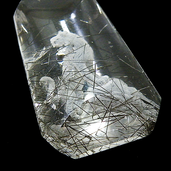 ブラックルチルクォーツ(Black Rutile quartz) トラ・虎・寅