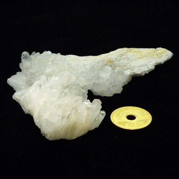 クォーツ水晶(Quartz)原石/クラスター