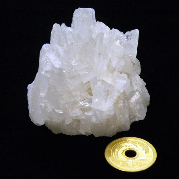 クォーツ水晶(Quartz)原石/クラスター