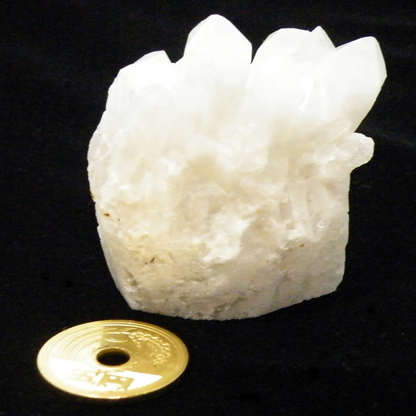 クォーツ水晶(Quartz)原石/クラスター