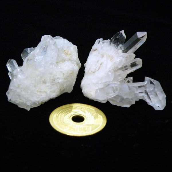 クォーツ水晶(Quartz)原石/クラスター