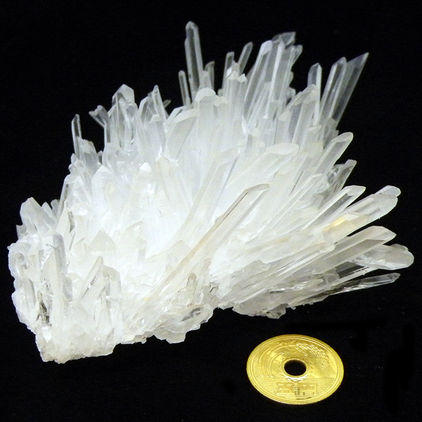 クォーツ水晶(Quartz)原石/クラスター