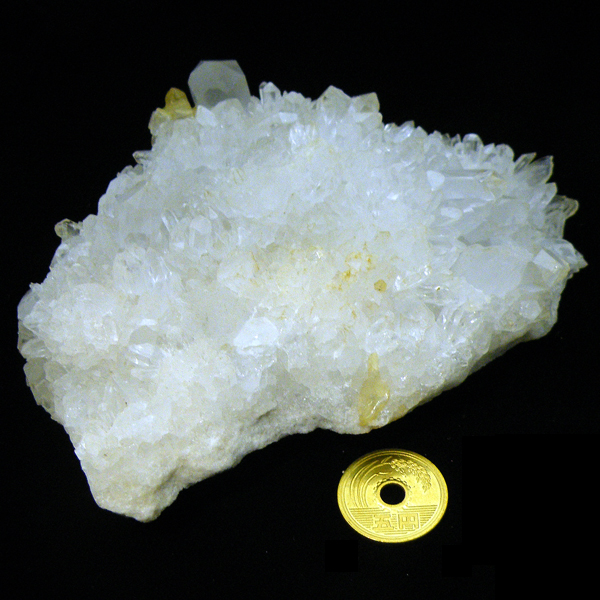 クォーツ水晶(Quartz)原石/クラスター