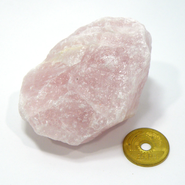 ローズクォーツ(Rose quartz)原石