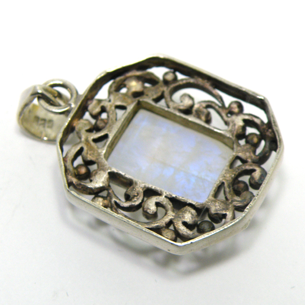 レインボームーンストーン(Rainbow Moonstone)/sv925アクセサリー