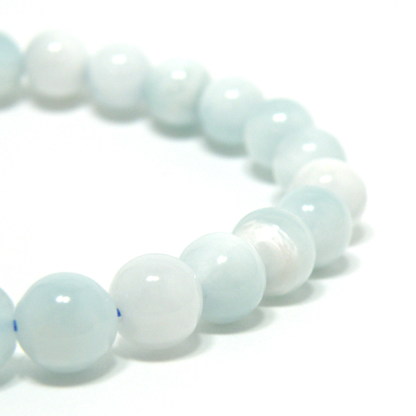 }[(Larimar)VR΃r[Y ̔