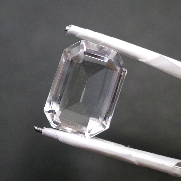 クォーツ水晶(Quartz) 天然石ルース限定品