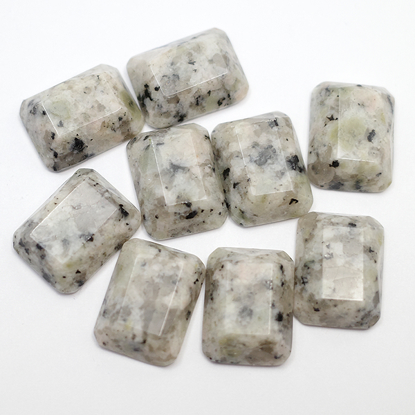 グラナイト花崗岩(Granite) 天然石ルース限定品