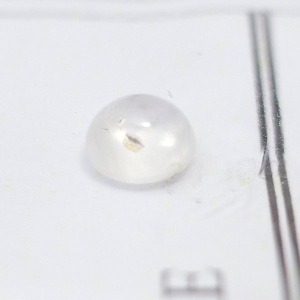 ホワイトサファイア(White Sapphire) 天然石ルース限定品