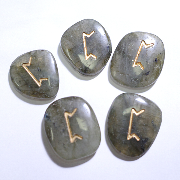 ラブラドライト(Labradorite)ルーンストーン単品
