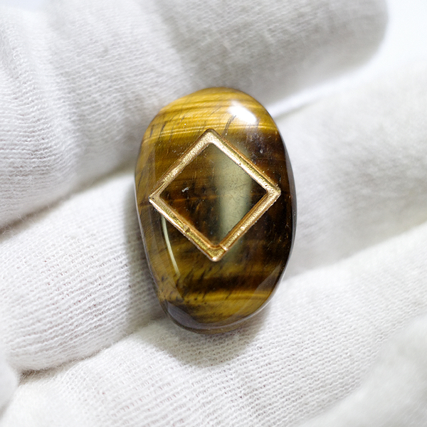 タイガーアイ(Tiger eye)ルーンストーン単品
