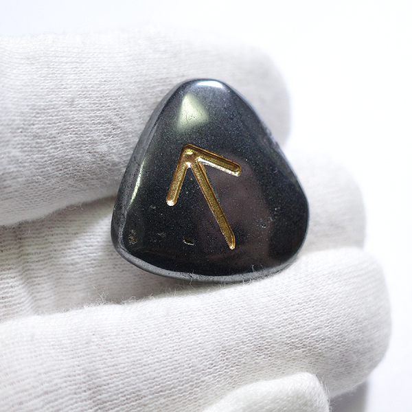 ヘマタイト(Hematite)ルーンストーン単品