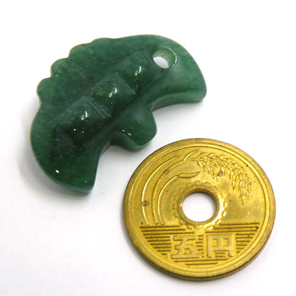 Ax`(Aventurine)//28x18x9mm