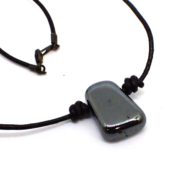 ヘマタイト(Hematite)/タンブルペンダントアクセサリー