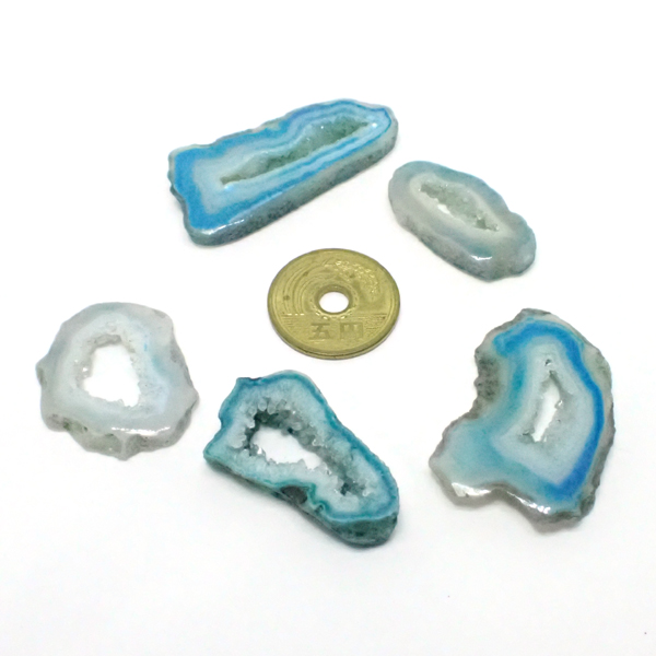 ブルードルージーアゲート(Druzy agate blue) 原石