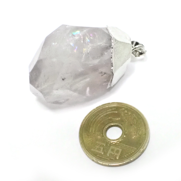 �N�H�[�c����(Quartz) �V�R�΃r�[�Y �̔�