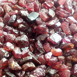 ガーネット(garnet )/小原石