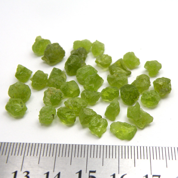 ペリドット(peridot)/小原石